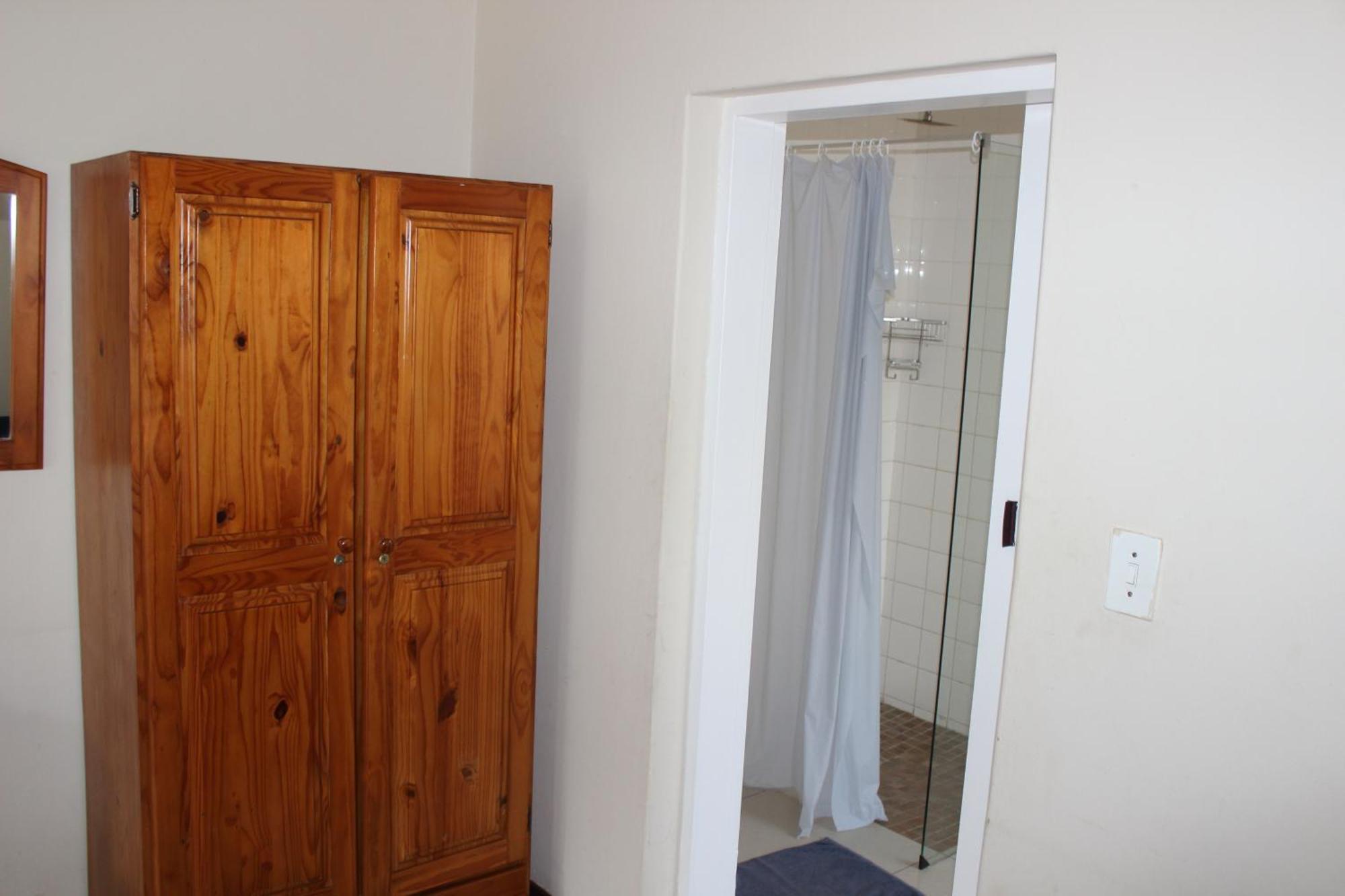 Purple Olive Guest House Преторія Екстер'єр фото