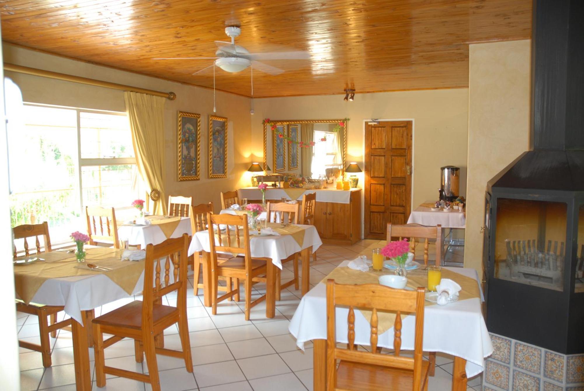 Purple Olive Guest House Преторія Екстер'єр фото