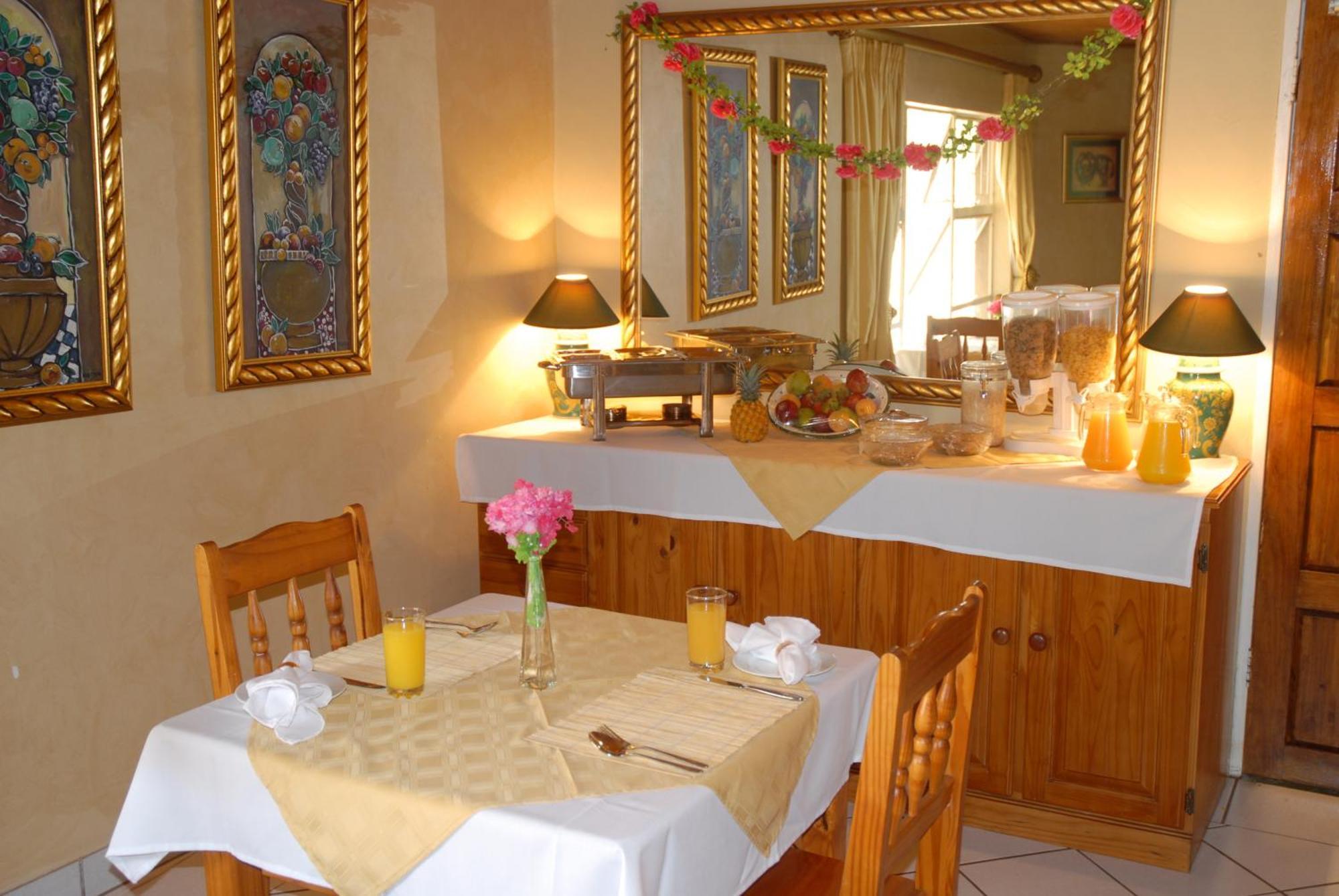 Purple Olive Guest House Преторія Екстер'єр фото