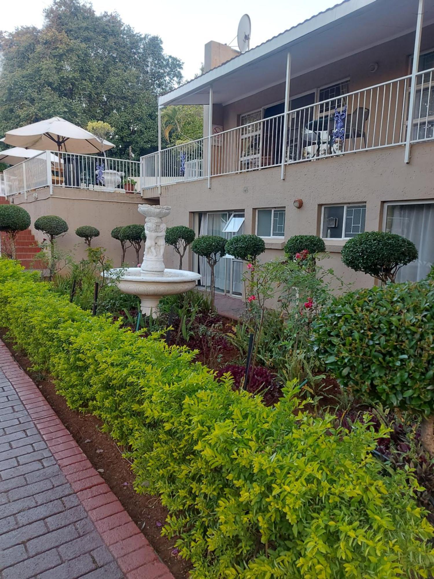 Purple Olive Guest House Преторія Екстер'єр фото