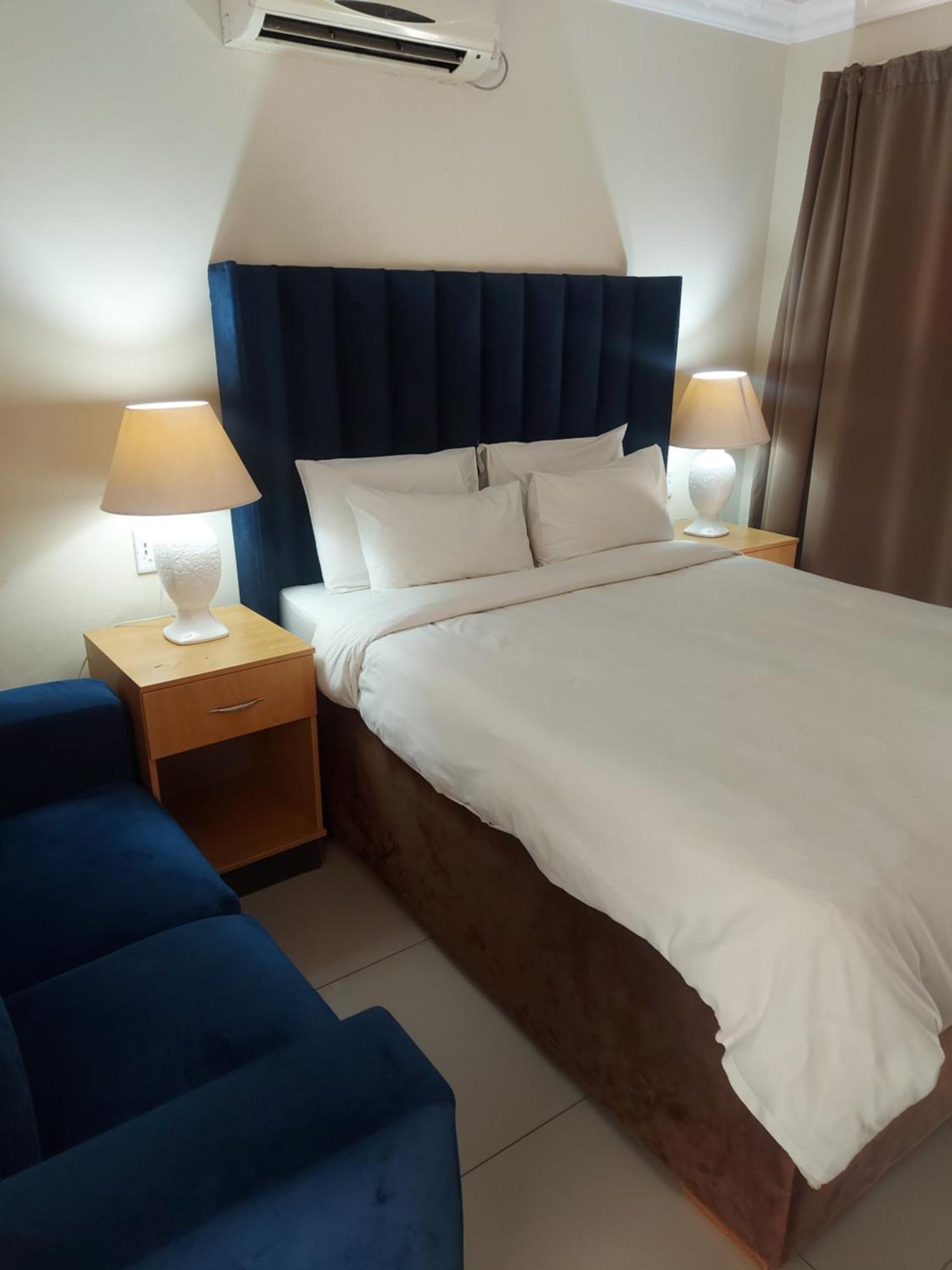 Purple Olive Guest House Преторія Екстер'єр фото