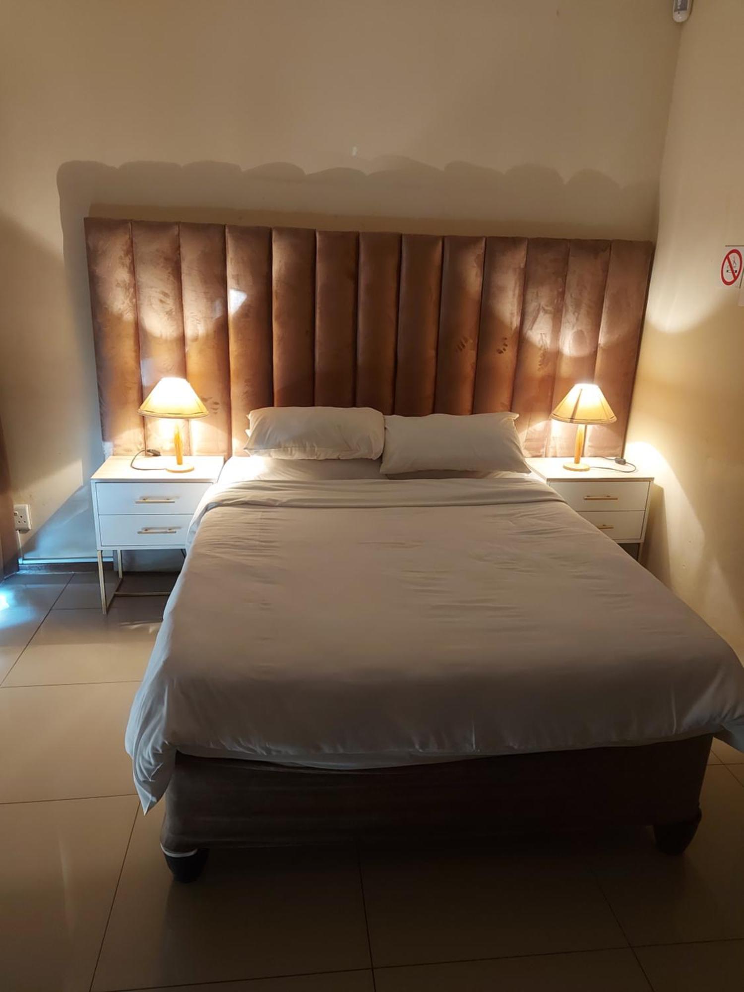 Purple Olive Guest House Преторія Екстер'єр фото